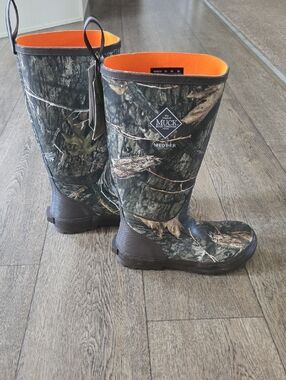 Men's Waterproof Boots with Bright Orange Lining